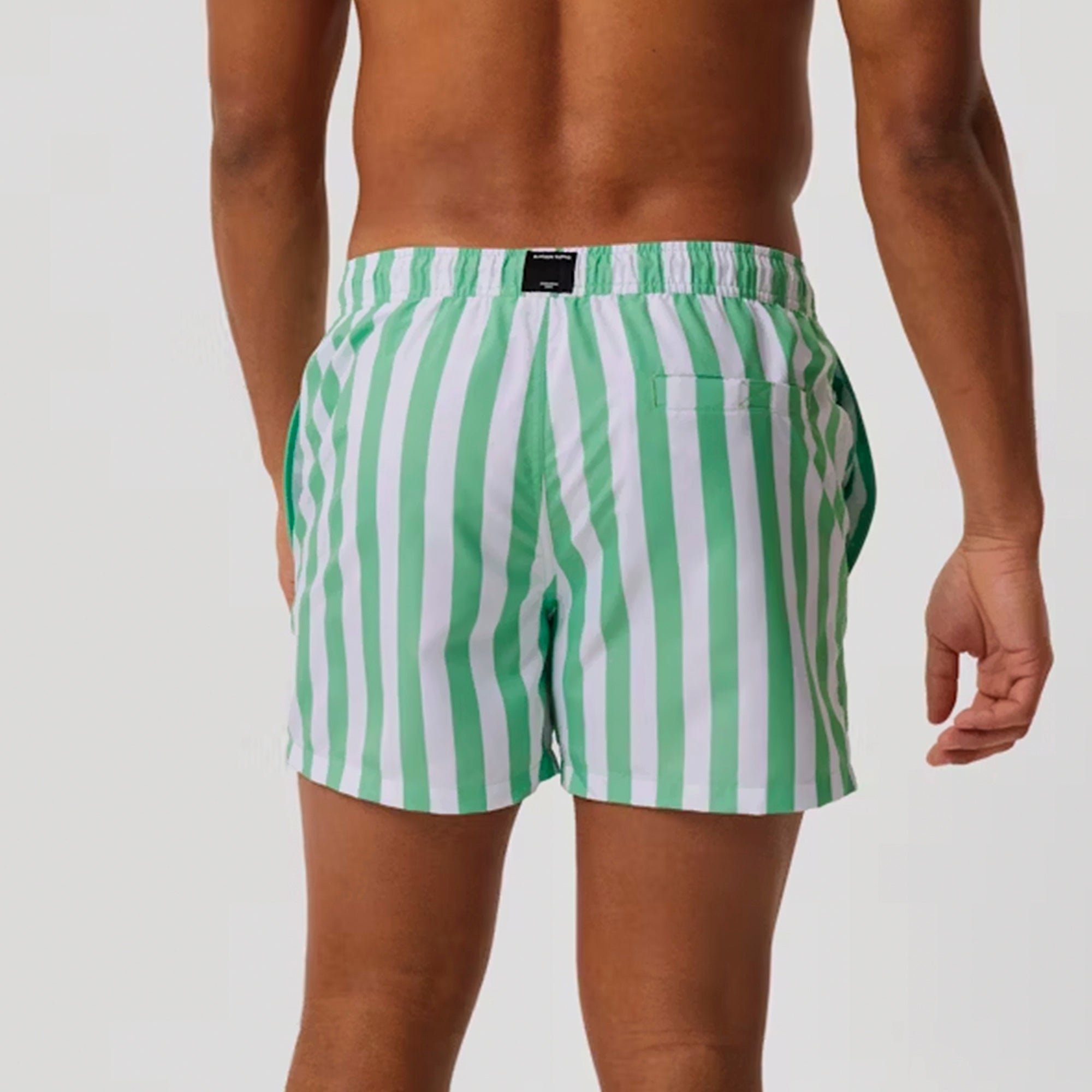 Loose Fitting Print Swimming Trunks With Pocket For Men