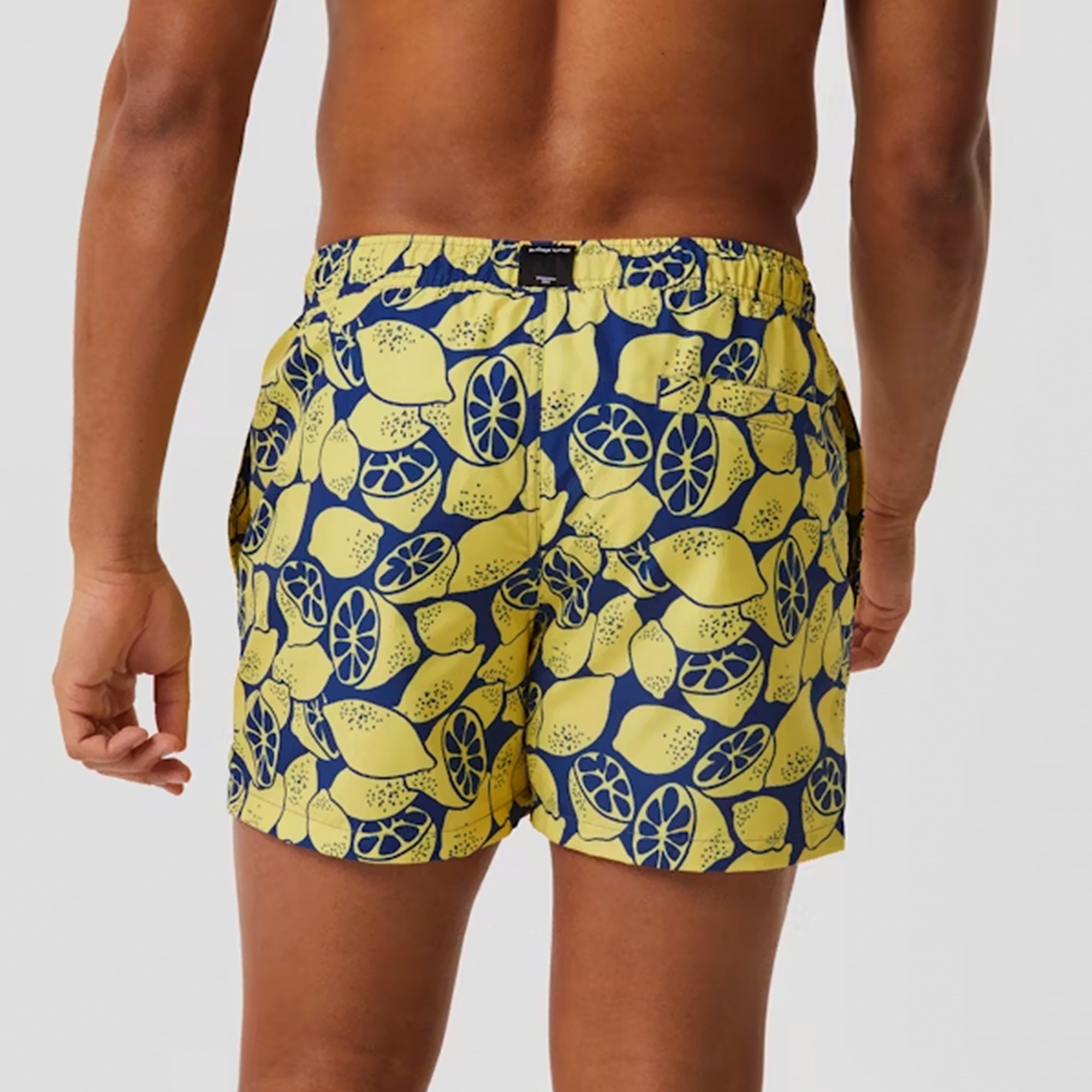 Loose Fitting Print Swimming Trunks With Pocket For Men