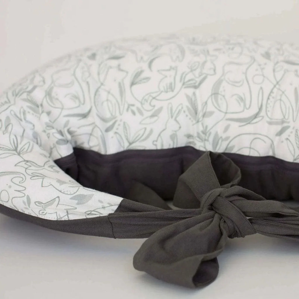 Hippychick Feeding Pillow - Animal Friends Grey