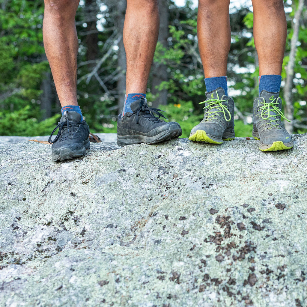 Mens Quarter Lightweight Hiking Anti Blister Merino Wool Socks