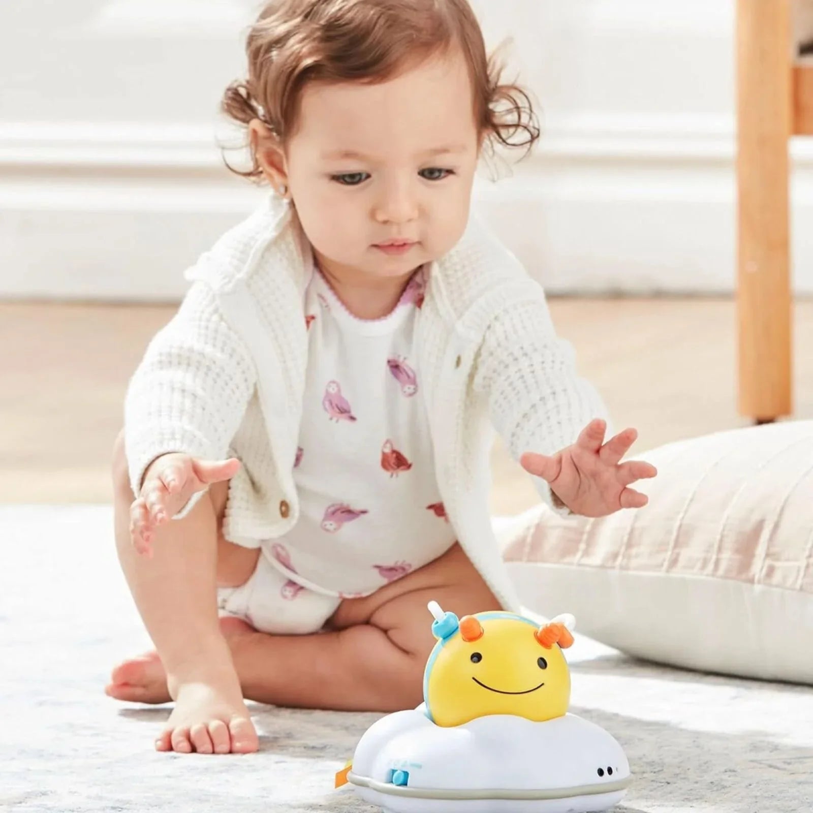 Skip Hop Explore & More Follow-Bee Crawl Toy