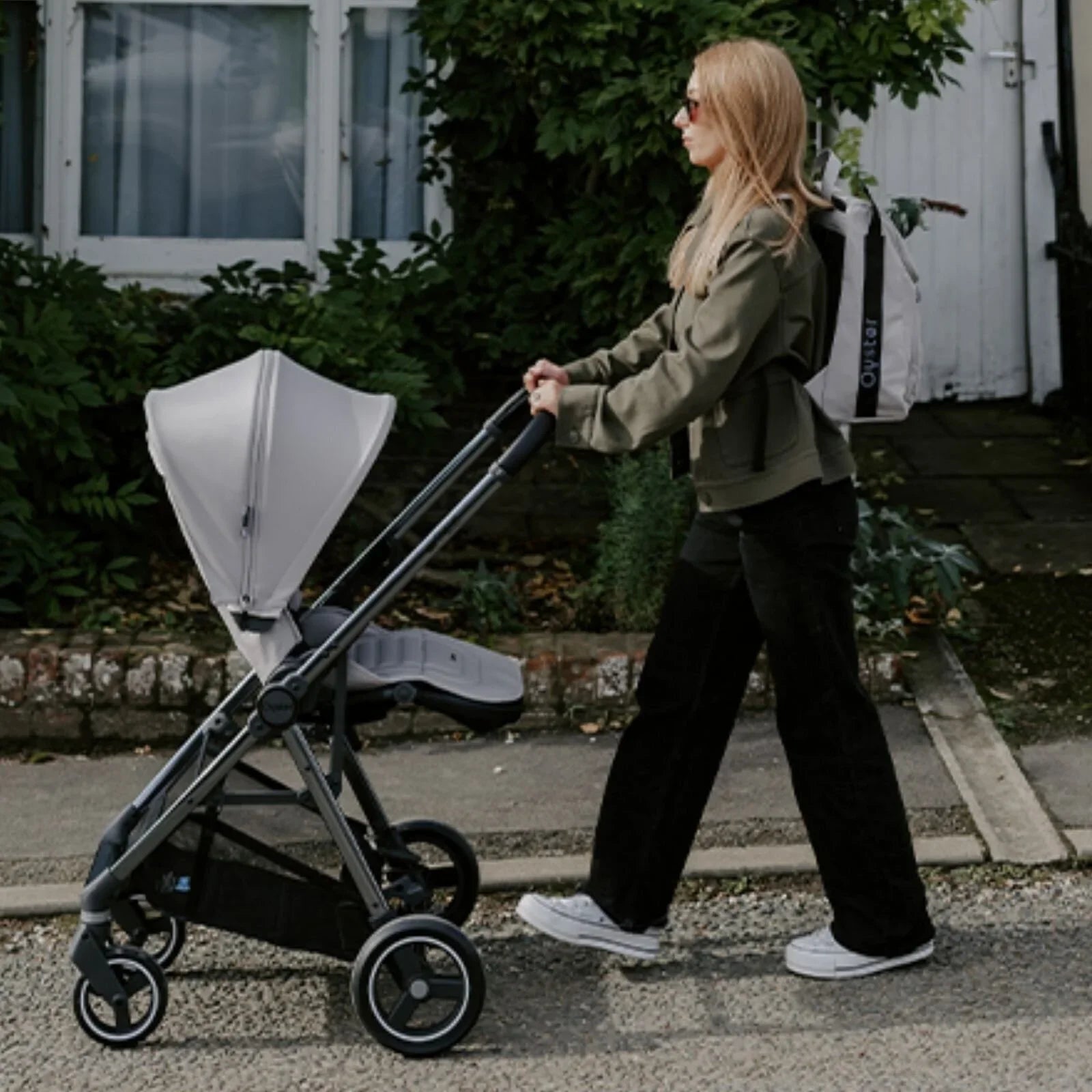 Oyster Gravity+ Stroller 9 pcs Bundle - Carbonite