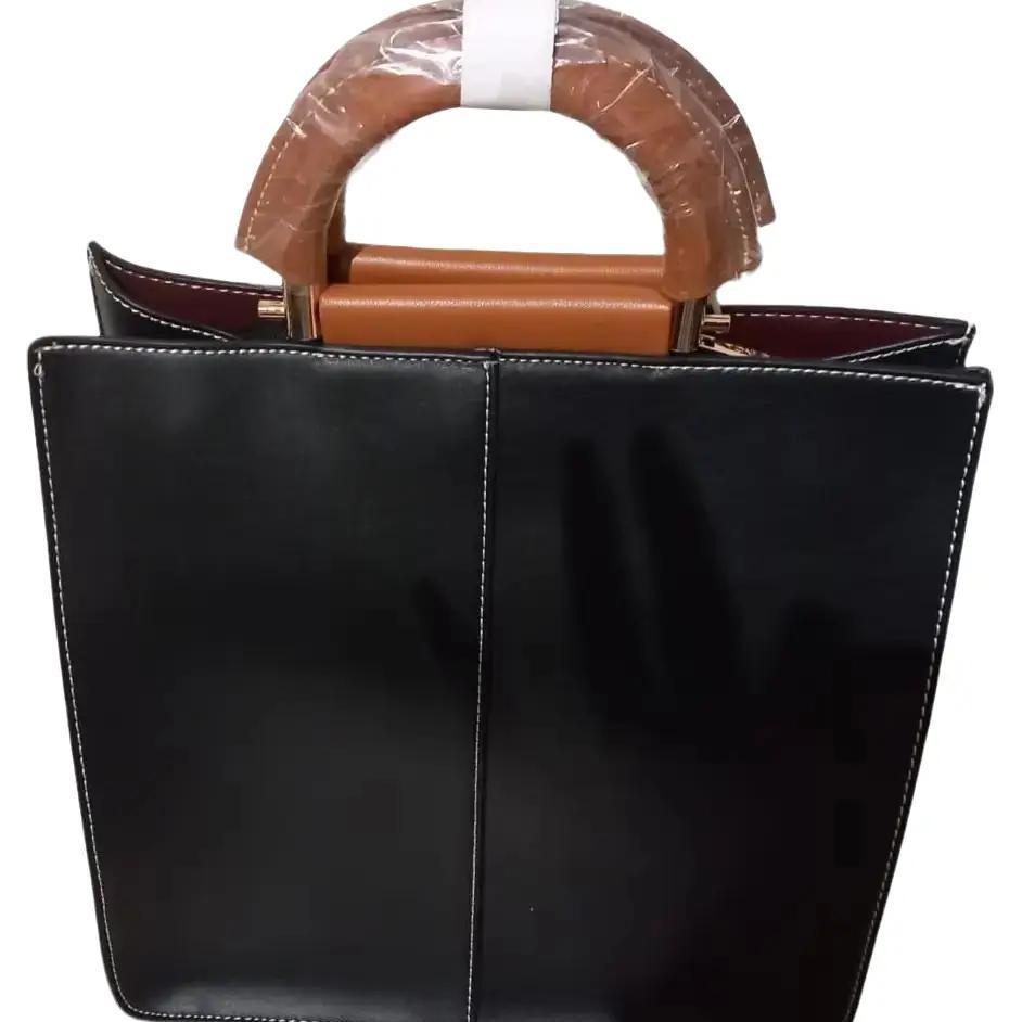 Leather effect Biface handbag 6762