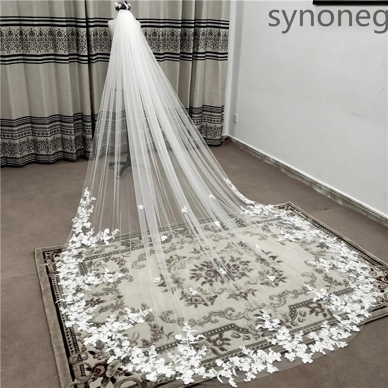 One Layer Cathedral Wedding Veil 3m/4m/5m White Lace Edge Bridal Veil with Comb