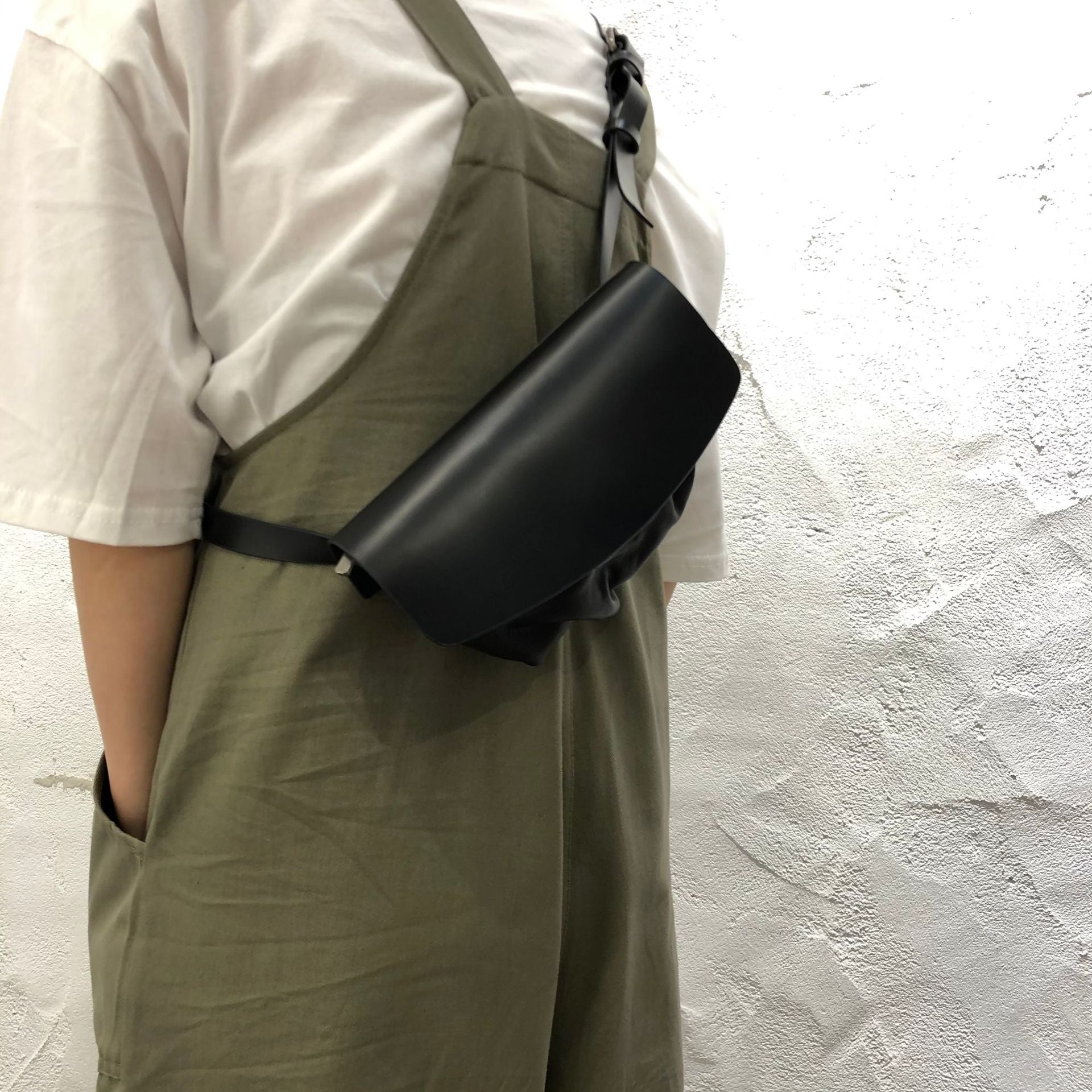 First Layer Cowhide Leather Single-shoulder Bag Female
