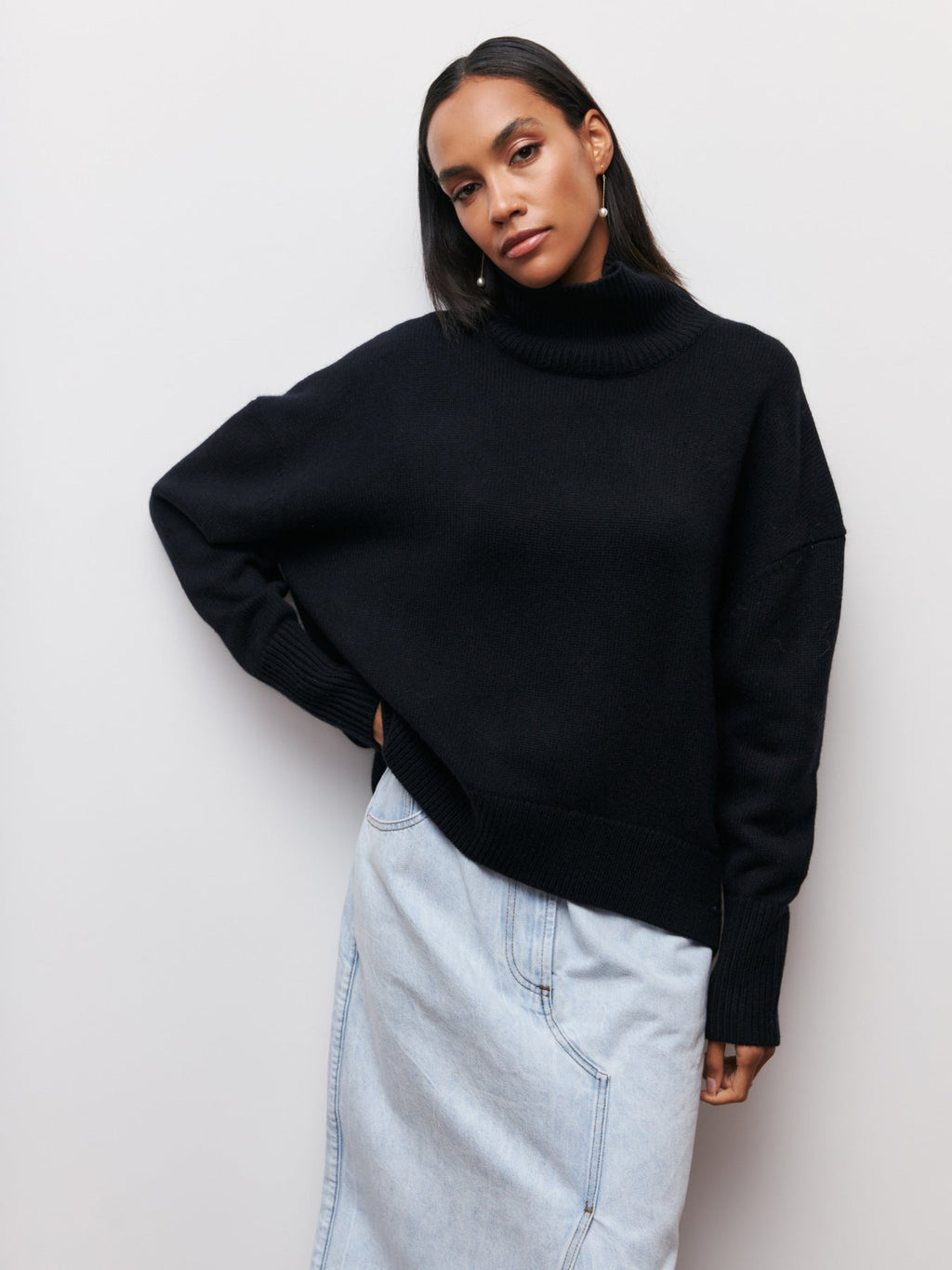 Women's Turtleneck Sweater - Soft Long Sleeve Pullover for Winter | Premium Knit Top