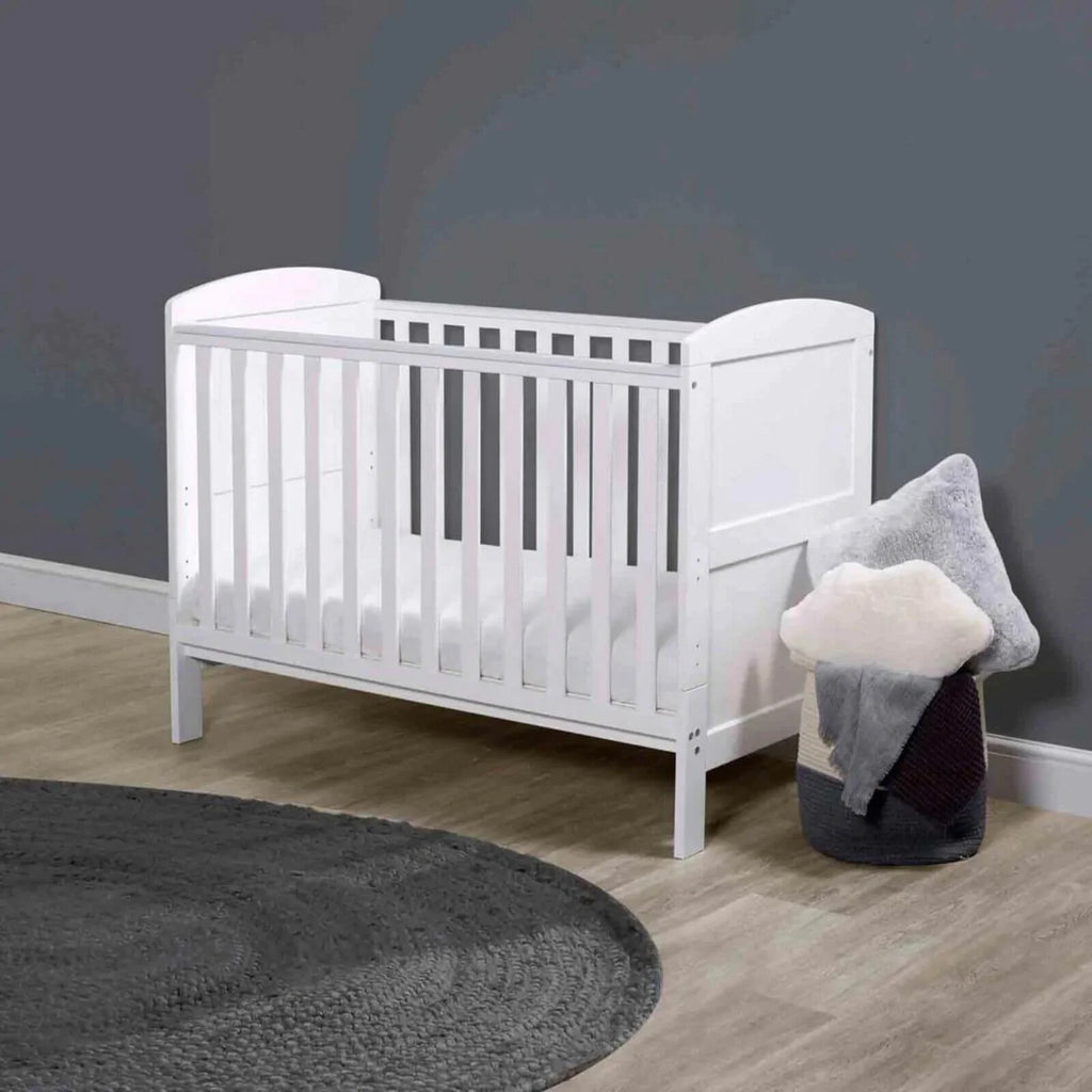 Ickle Bubba Coleby Mini Cot Bed White - Without Mattress