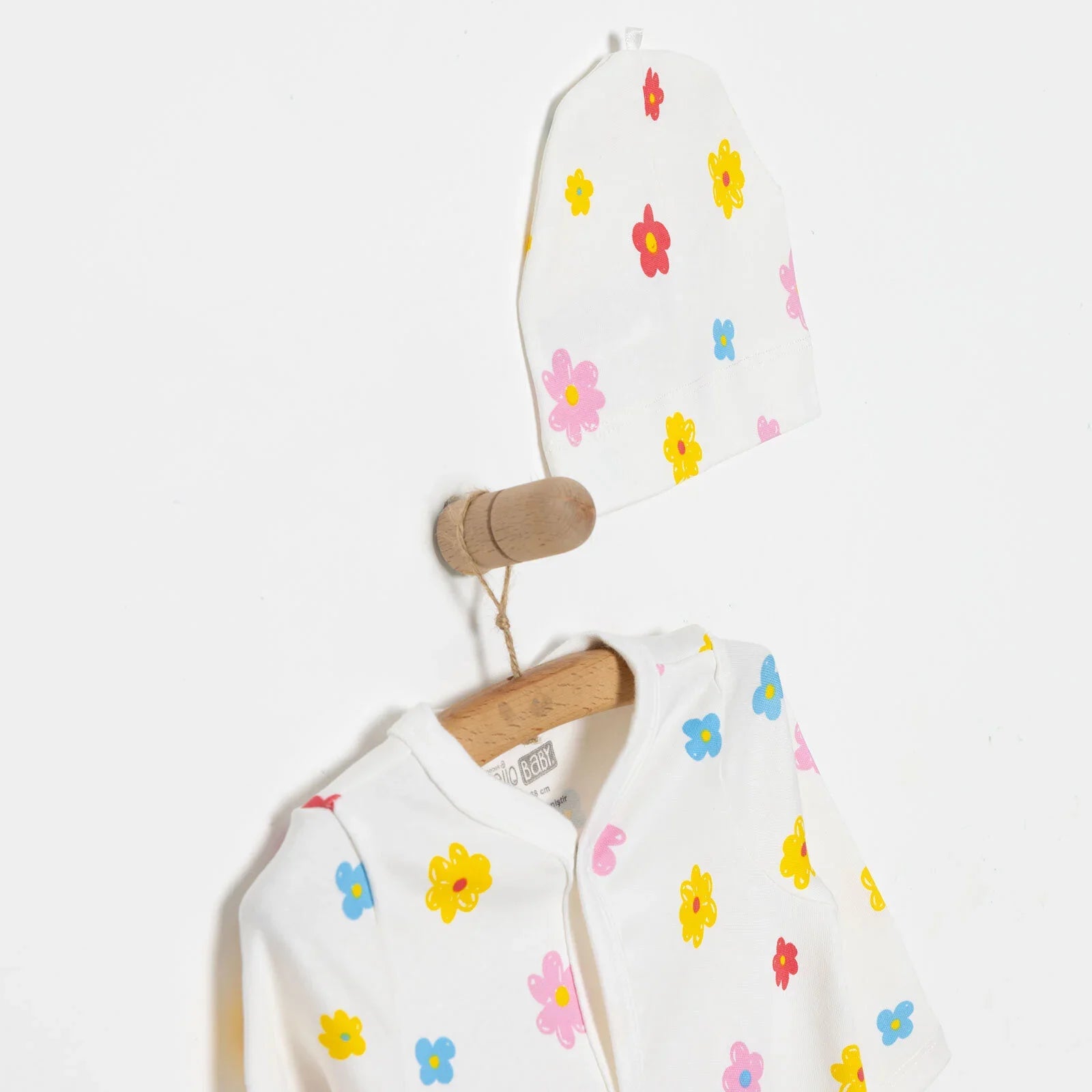 HelloBaby Girl Jumpsuit & Hat - Yellow