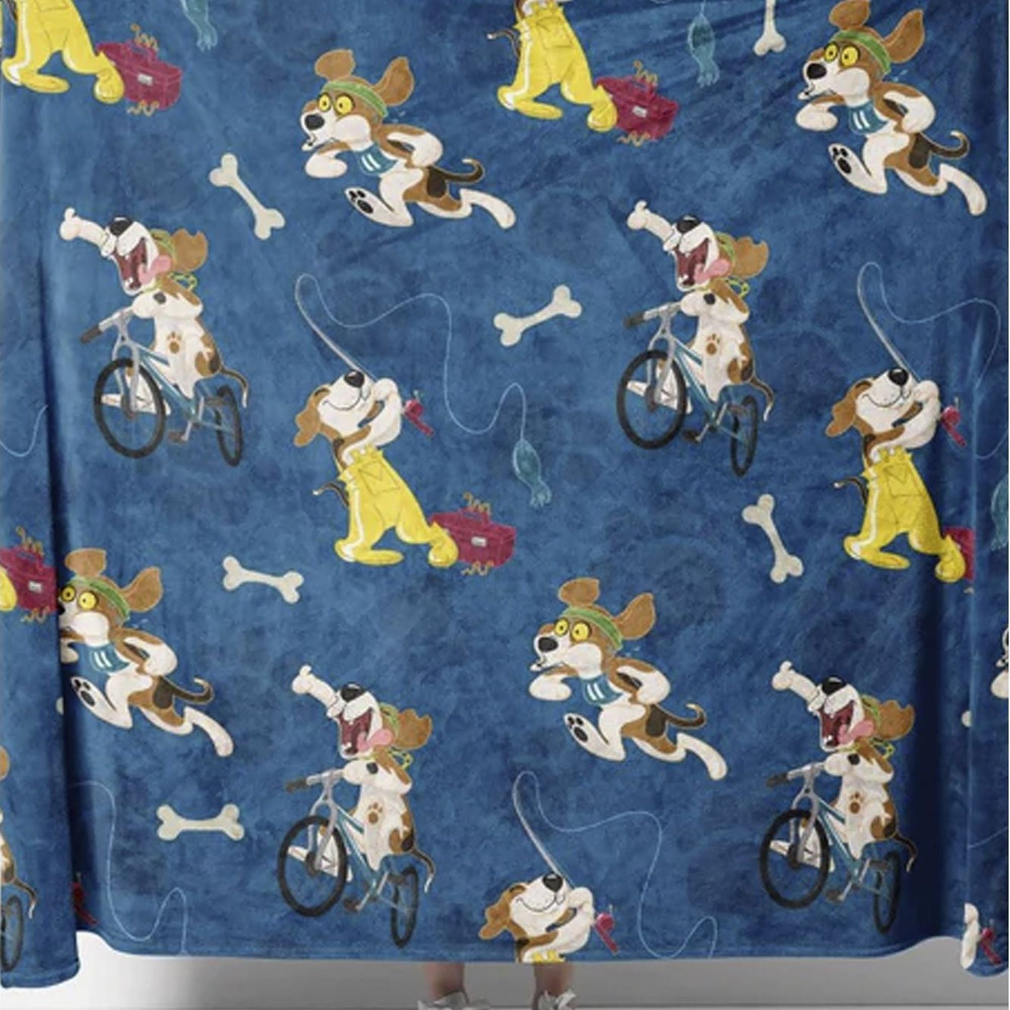 Cuddly Soft Fleece Blanket for Pets & Cold Weather