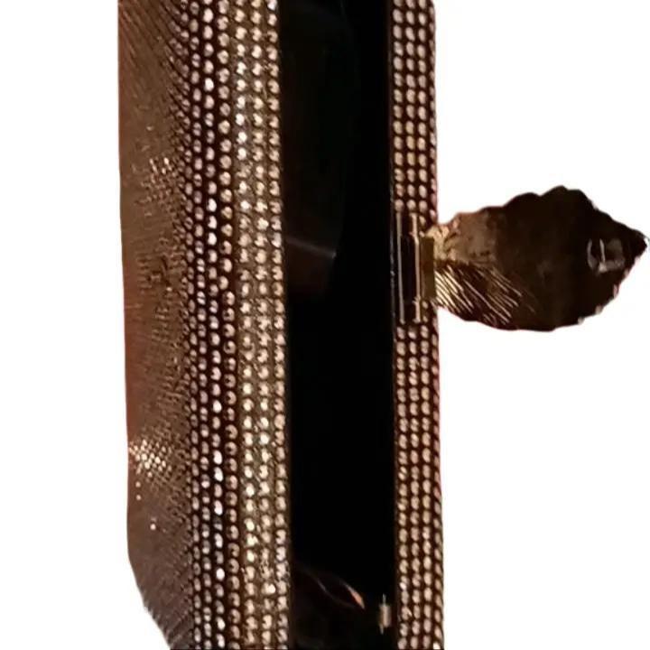 Rhinestones Evening bag with leaf lock - 19G - 2908