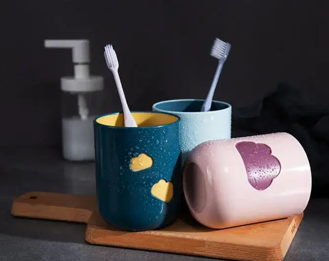 Eco-Friendly Toothbrush Holder Cup – Lightweight Mug