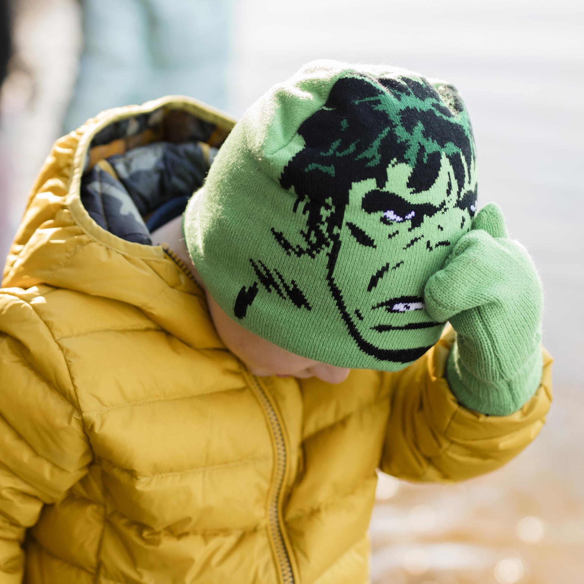 Boys Marvel Thermal Hat & Gloves Set for Winter