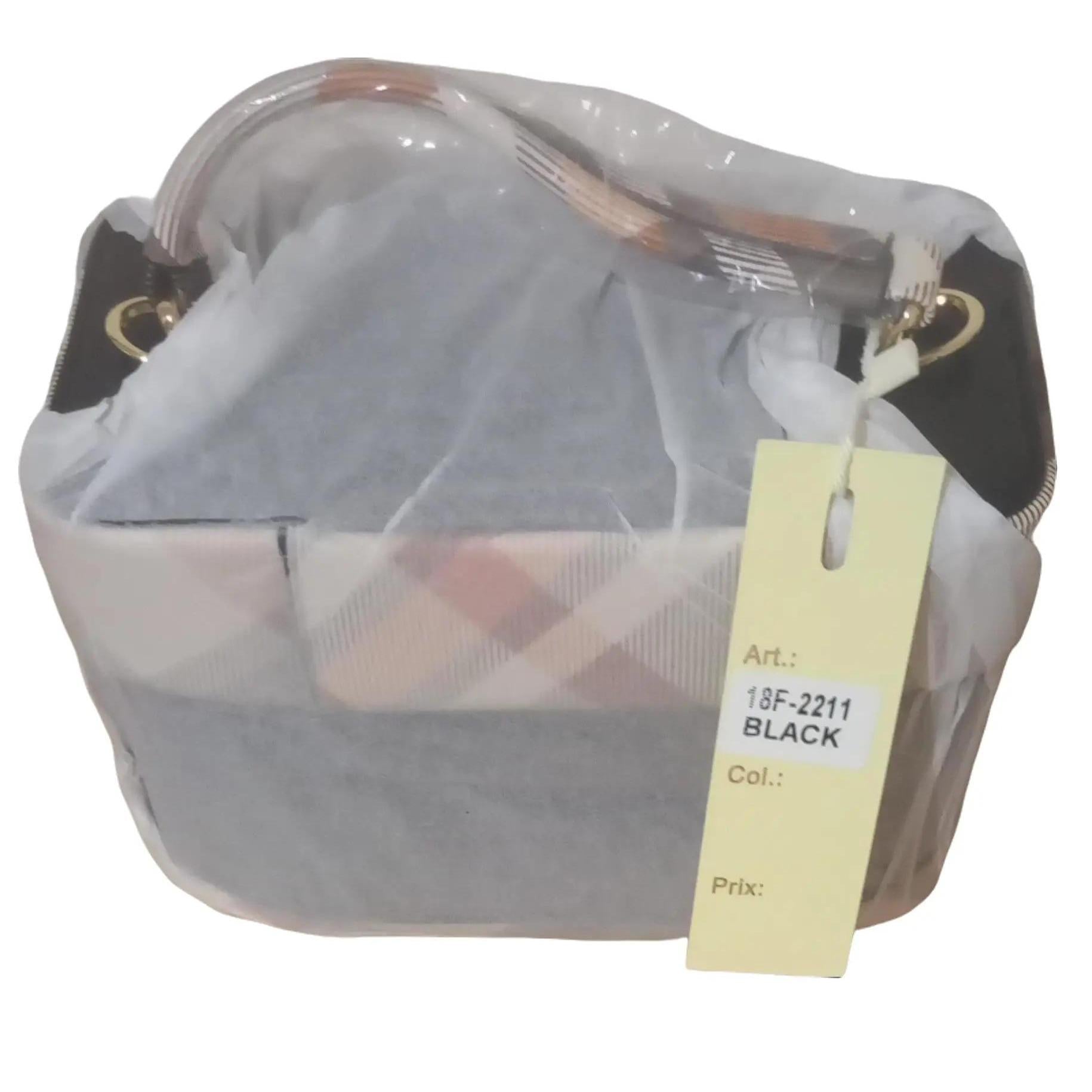 Clasp Shoulder Bag 18F - 2211