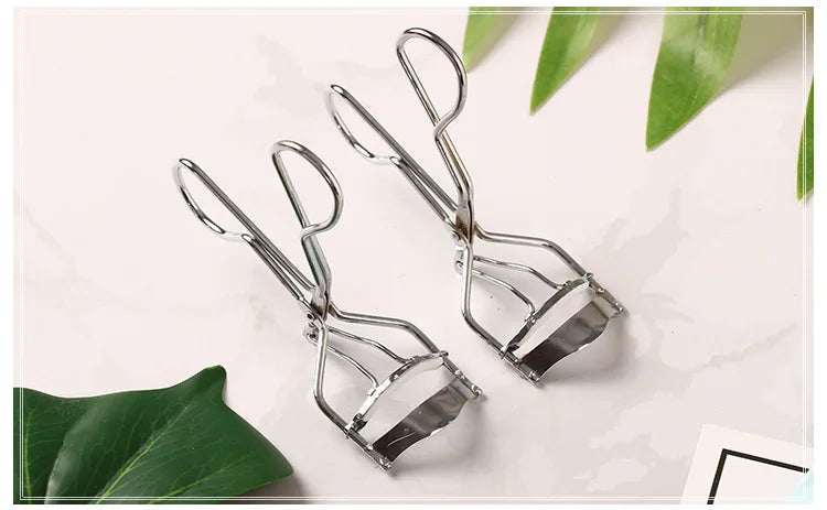 Eyelash Tweezers Curler for Girls Women Nature Curl Style Curling Twisting Eye Lashes Makeup Eyelash Extension Tools Tweezers
