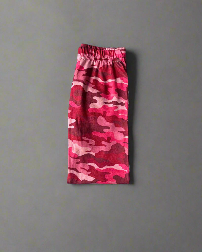 Pink camouflage design full length leggings