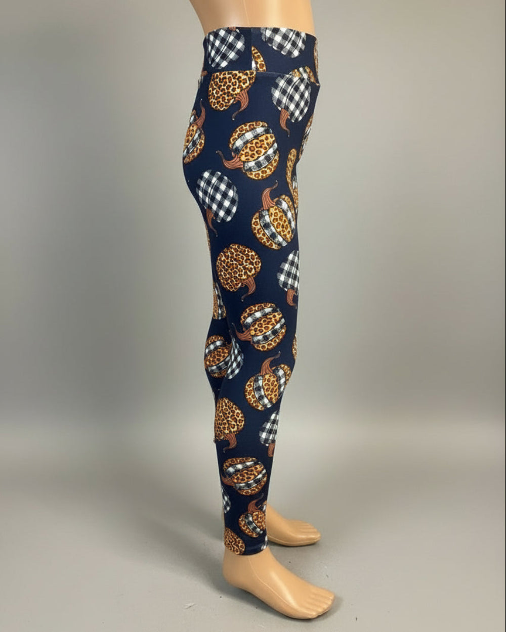 Goth style & Halloween Leggings!