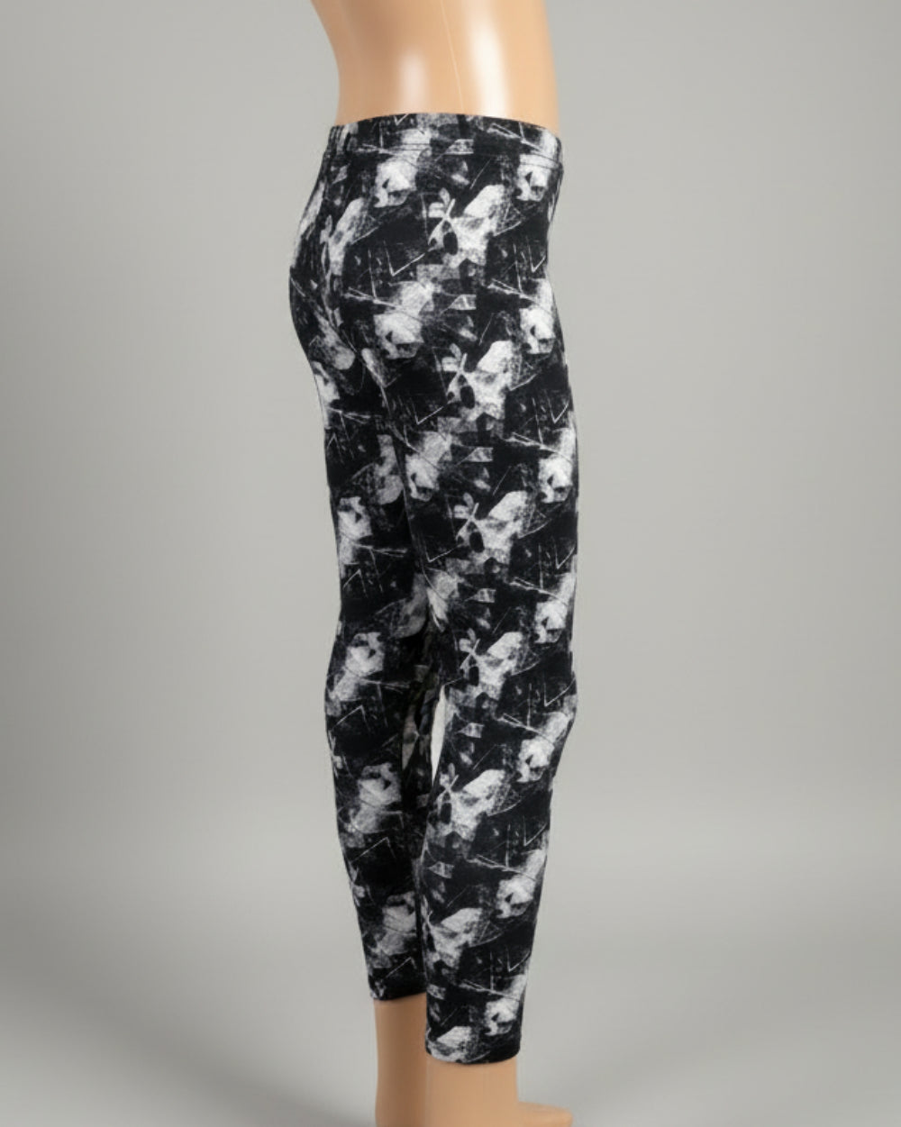 Monochrome diamond design full length stretch leggings