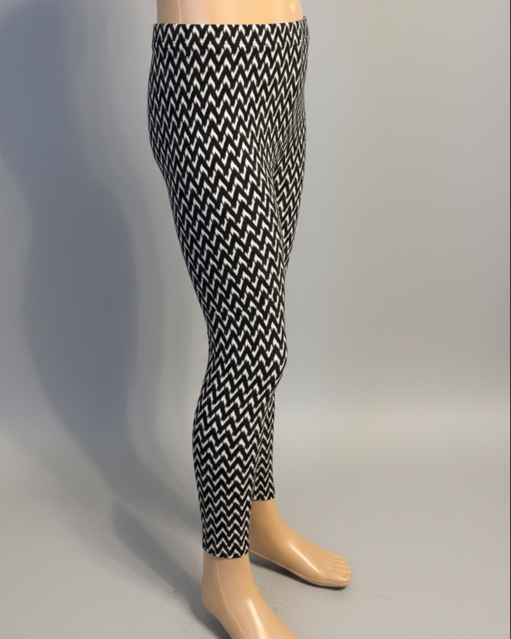 Black & white design girls full length leggings