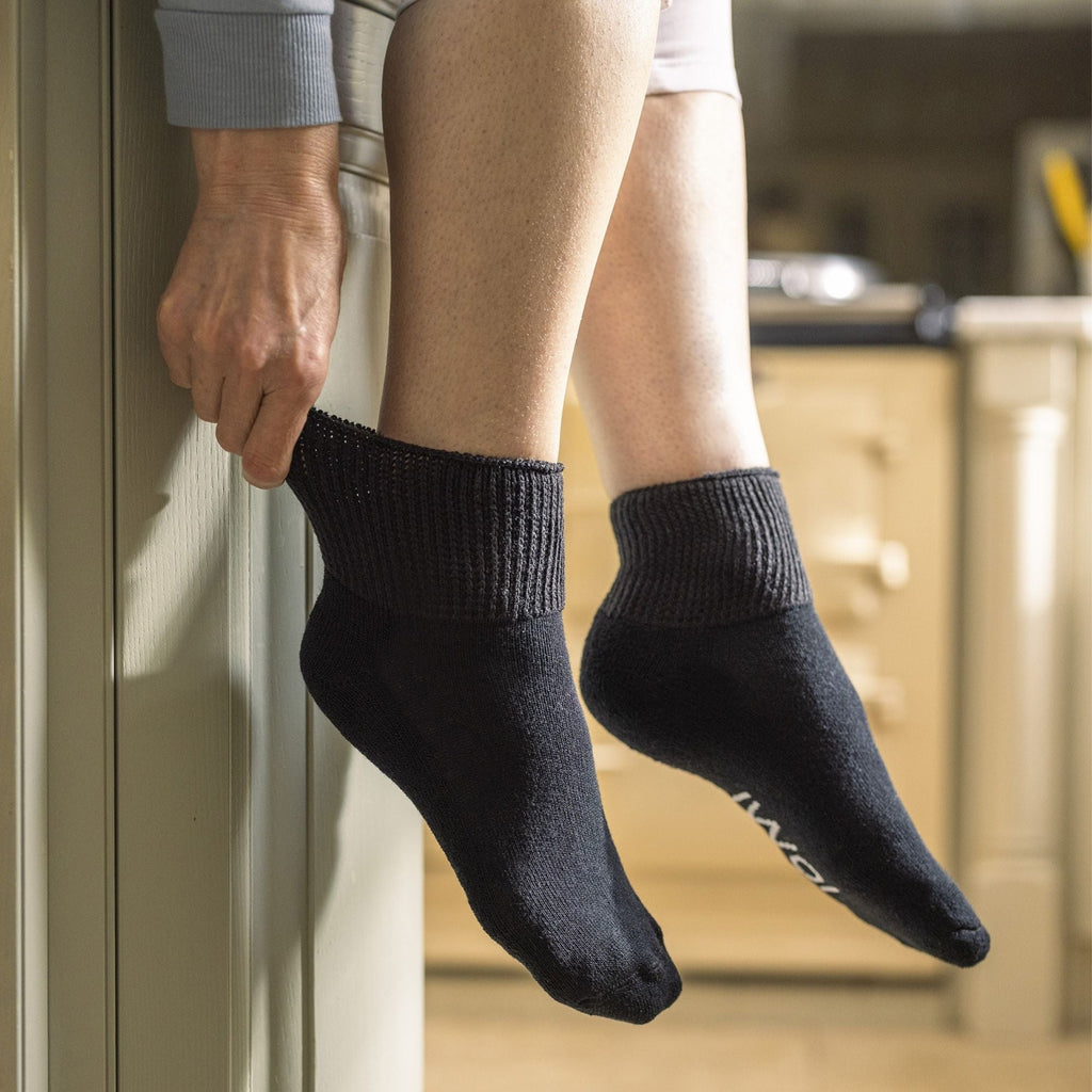 3 Pack Extra Wide Cotton Low Cut Ankle Diabetic Socks