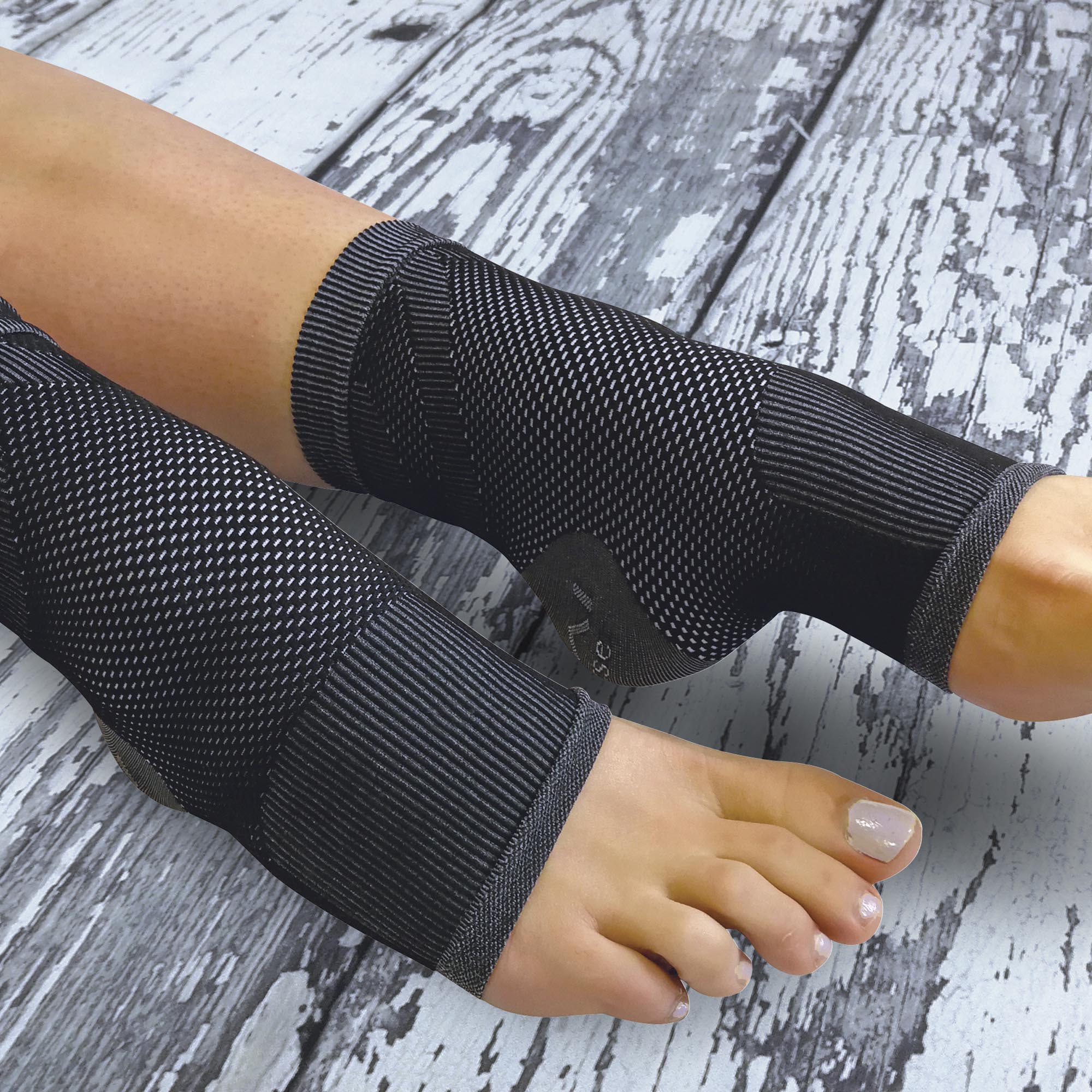 1 Pack Pain Relief Plantar Fasciitis Compression Sleeve Socks with Arch Support