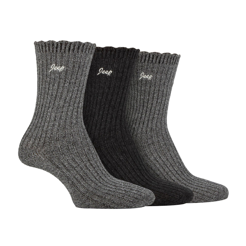 3 Pack Ladies Bamboo Scalloped Ankle Socks | Ribbed Cushioned