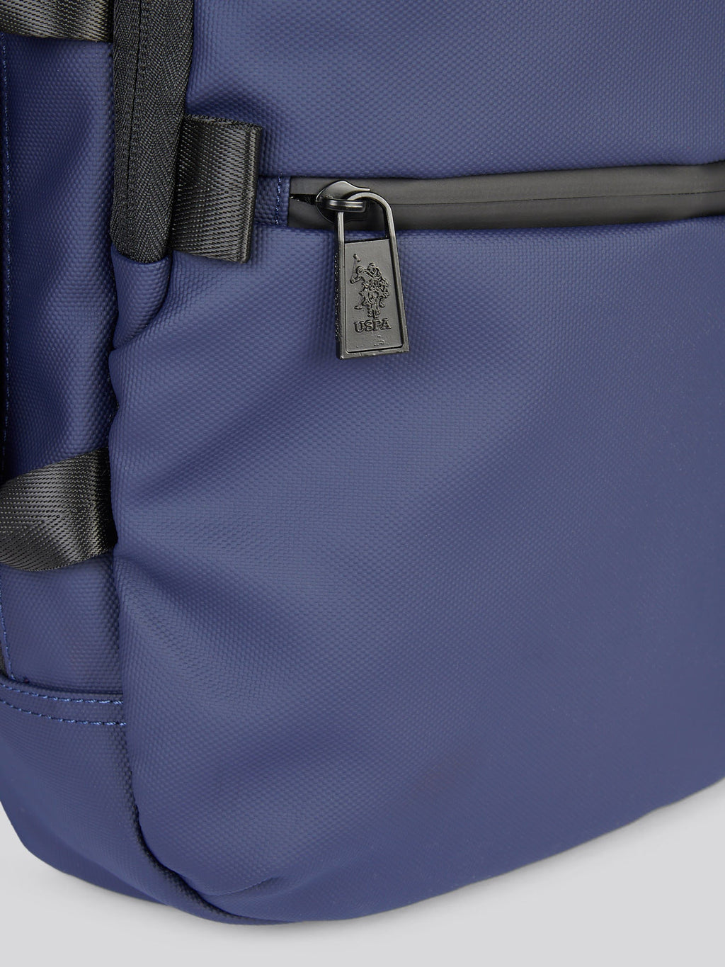 Mens Arrowhead Backpack in Navy