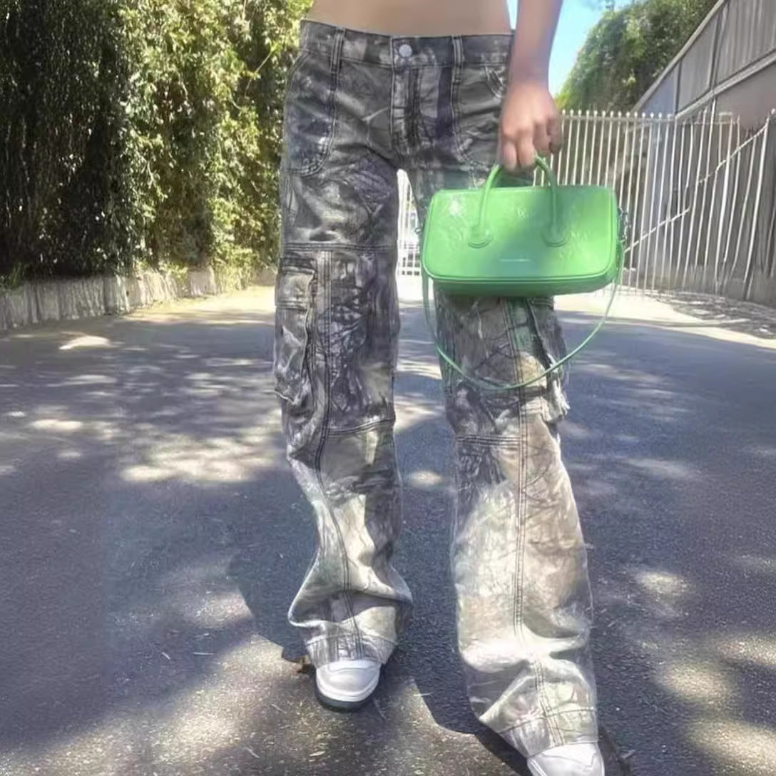 Women's camouflage cargo jeans