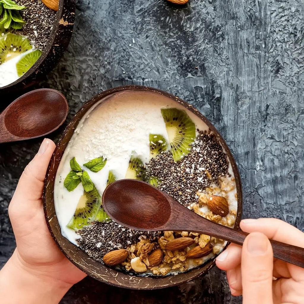 Natural Coconut Bowls And Wooden Spoon Sets Reusable Coconut Shell Bowls For Dessert Yogurt Fruit Salad Kitchen Tableware