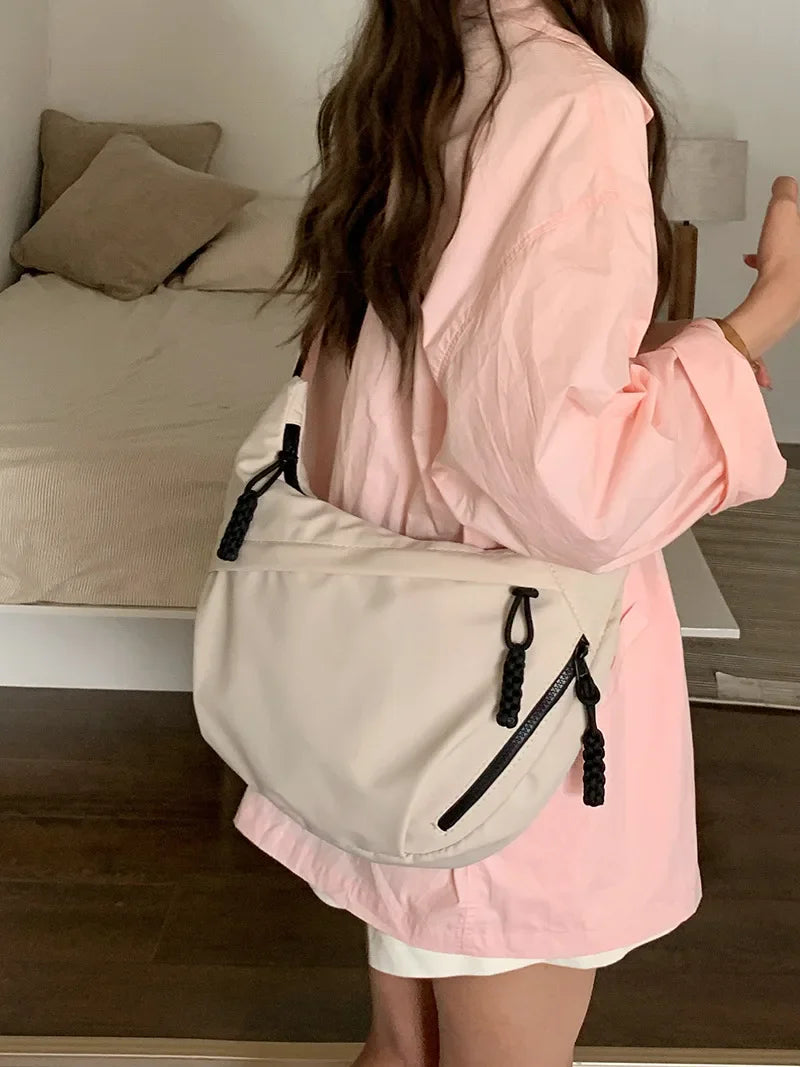Korean Simplified New Moon Bag Fashionable Design Wheat ear Cross Body Bag Versatile High end Single Shoulder Dumpling Bag