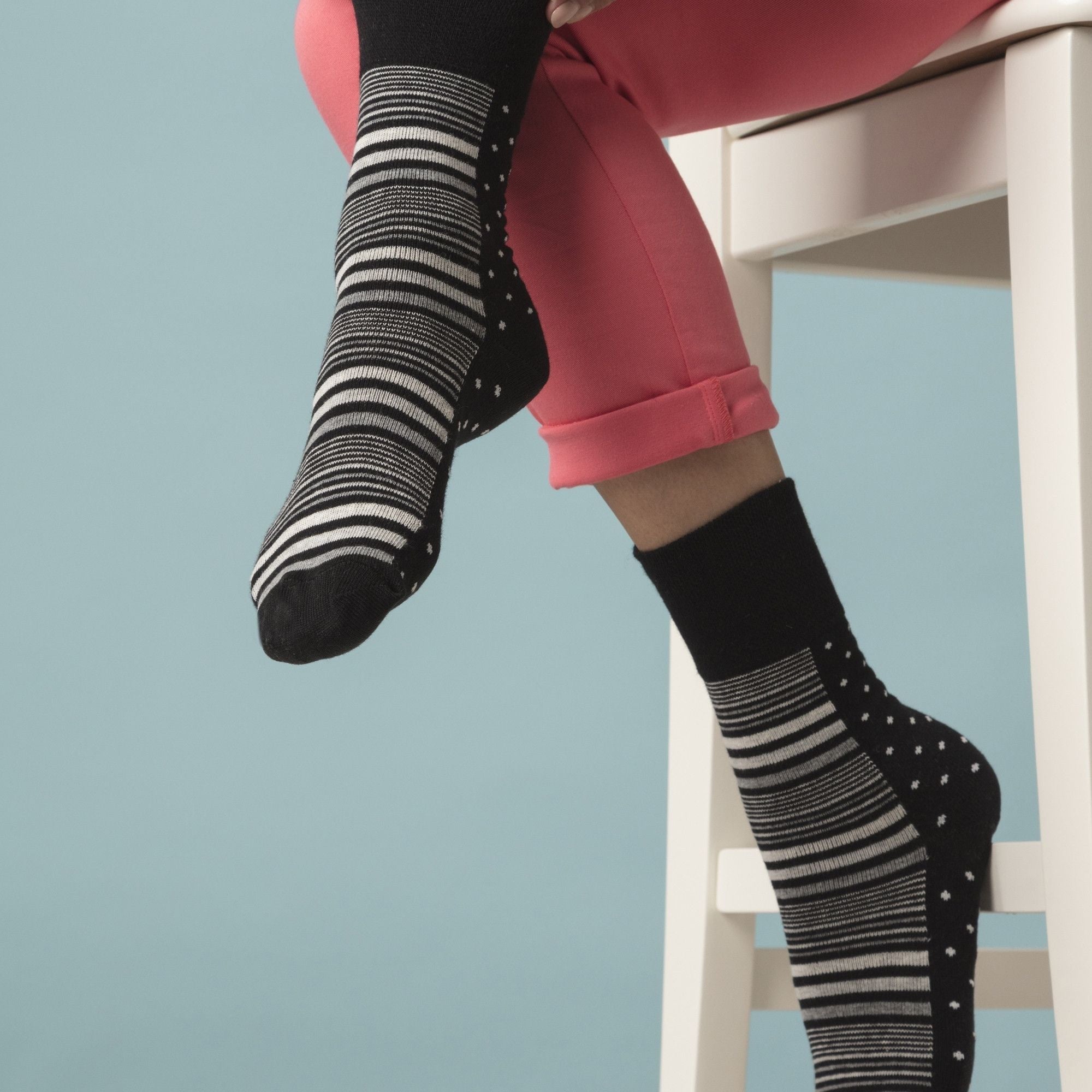 6 Pack Ladies Non Elastic Loose Top Bamboo Socks