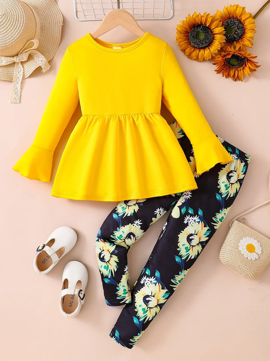 Spring and Autumn girls fashion outdoor casual 2-piece set solid color round