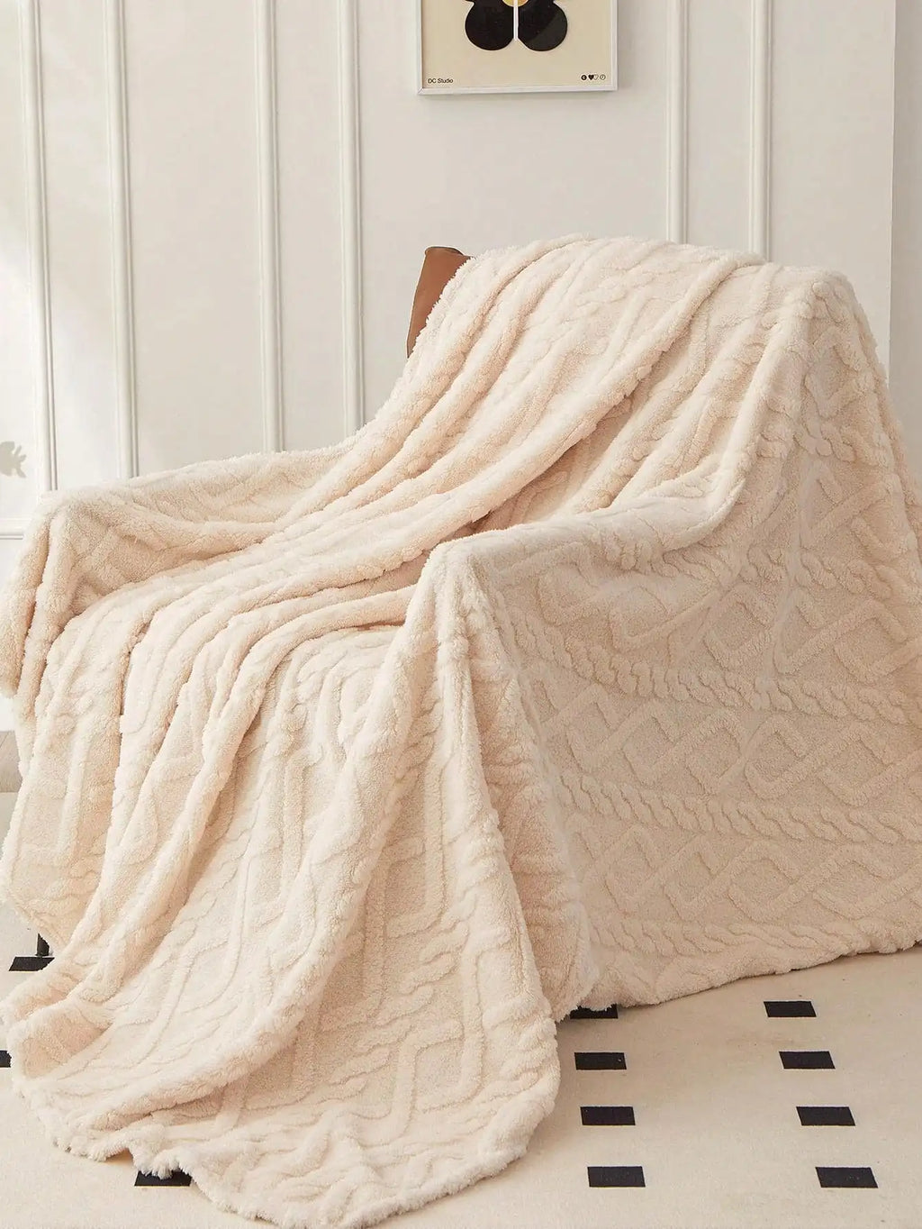 1pc Single-Layer Coral Fleece Blanket, Lightweight & Multi-Purpose Blanket Bed Cover,For Living Room Sofa Cover, Nap Blanket