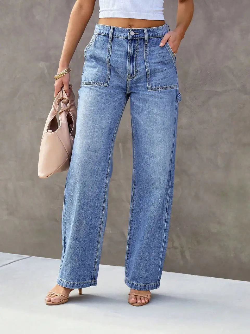 Women’s Wide Leg Cargo Jeans – Mid-Waist Straight Leg Denim with Multi Pockets