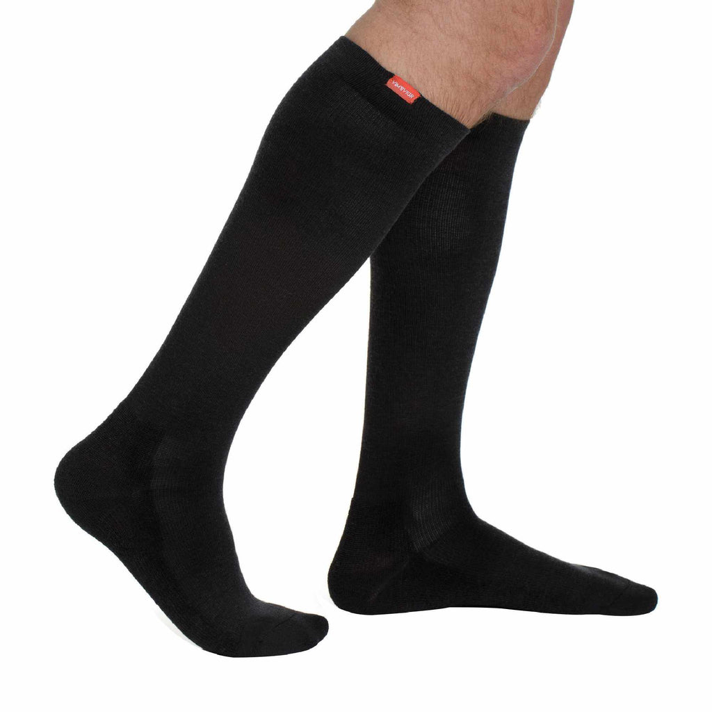 1 Pack Moisture Wicking Nylon Graduated Compression Socks | 15-20 mmHg