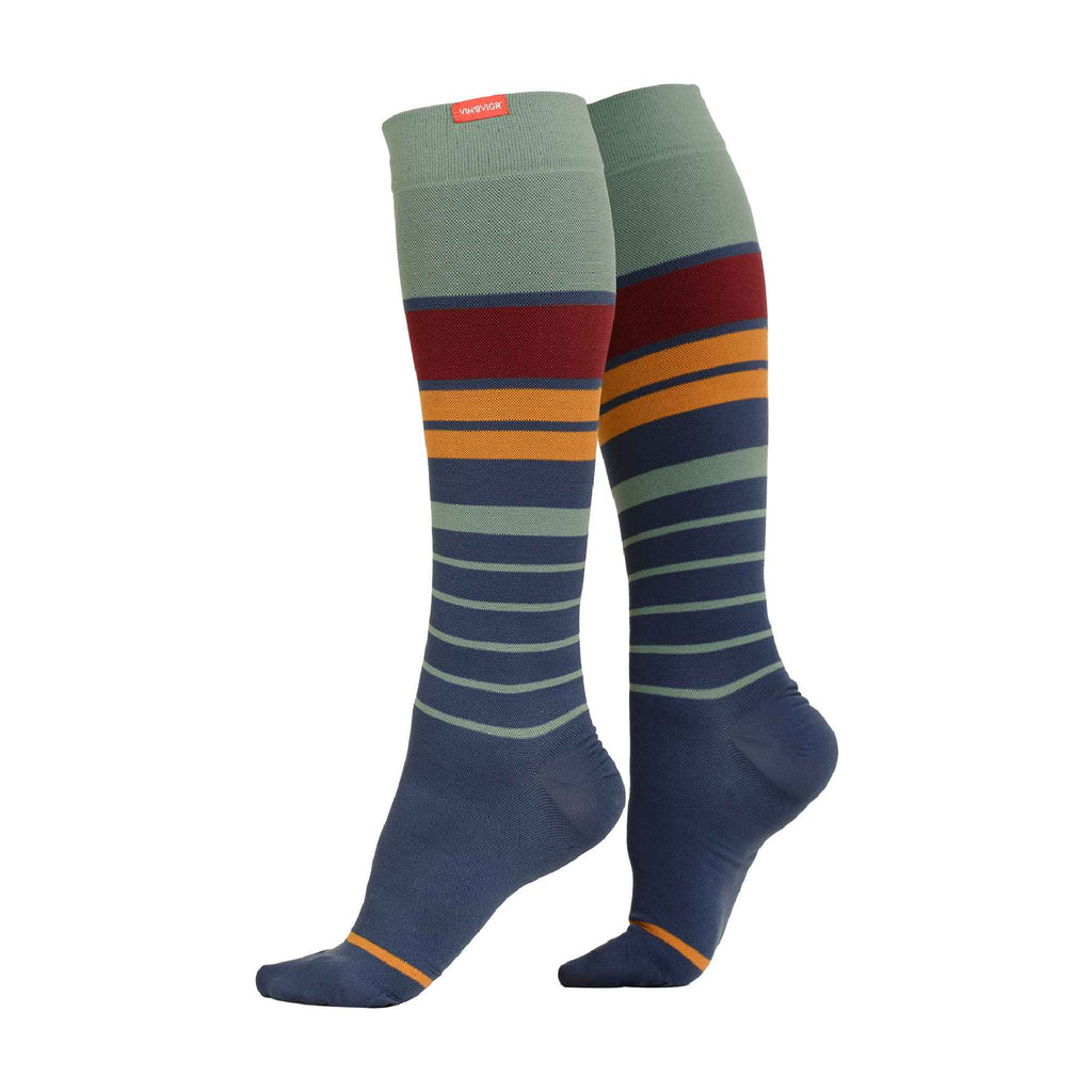 1 Pack Wide Calf Nylon Graduated Compression Socks | 30-40 mmHg