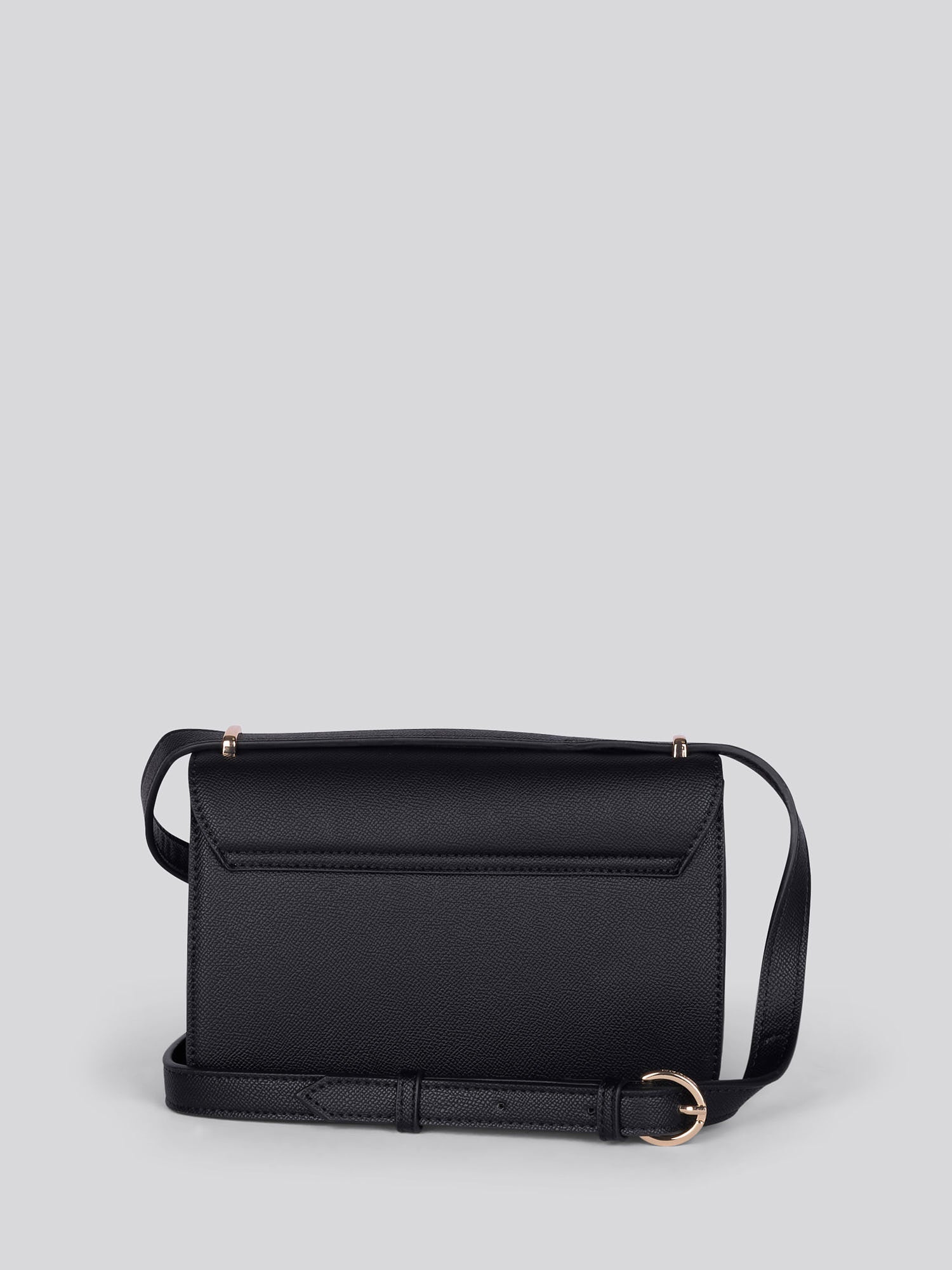 U.S. Polo Assn. Womens Jones Small Flap Crossbody Bag Black