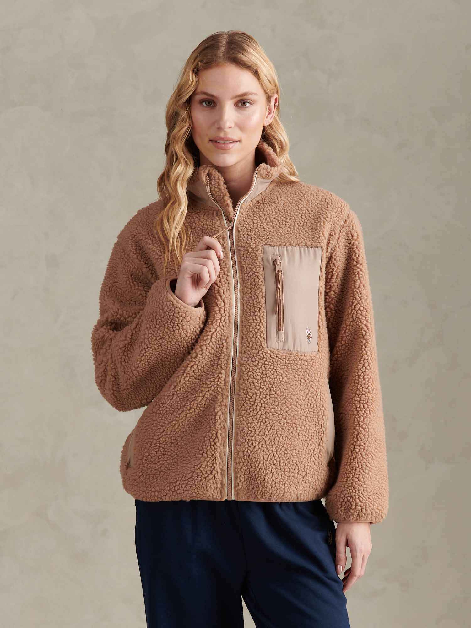 Womens Double Horsemen Borg Zip Funnel in Natural