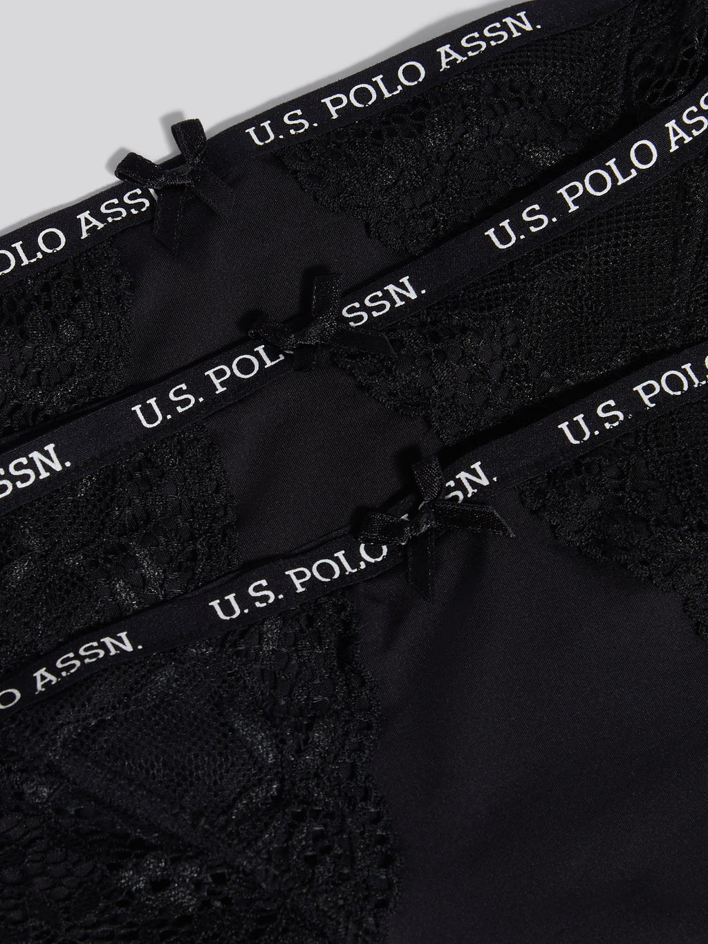 Womens 3 Pack Picot Trim & Lace Mix Bikini Brief in Black