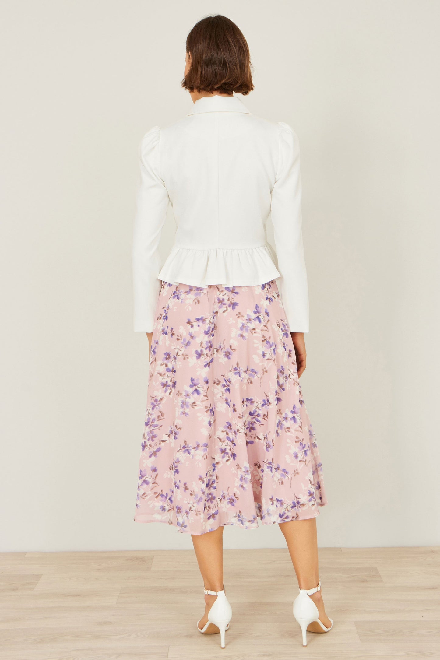 Yumi White Peplum Fitted Jacket