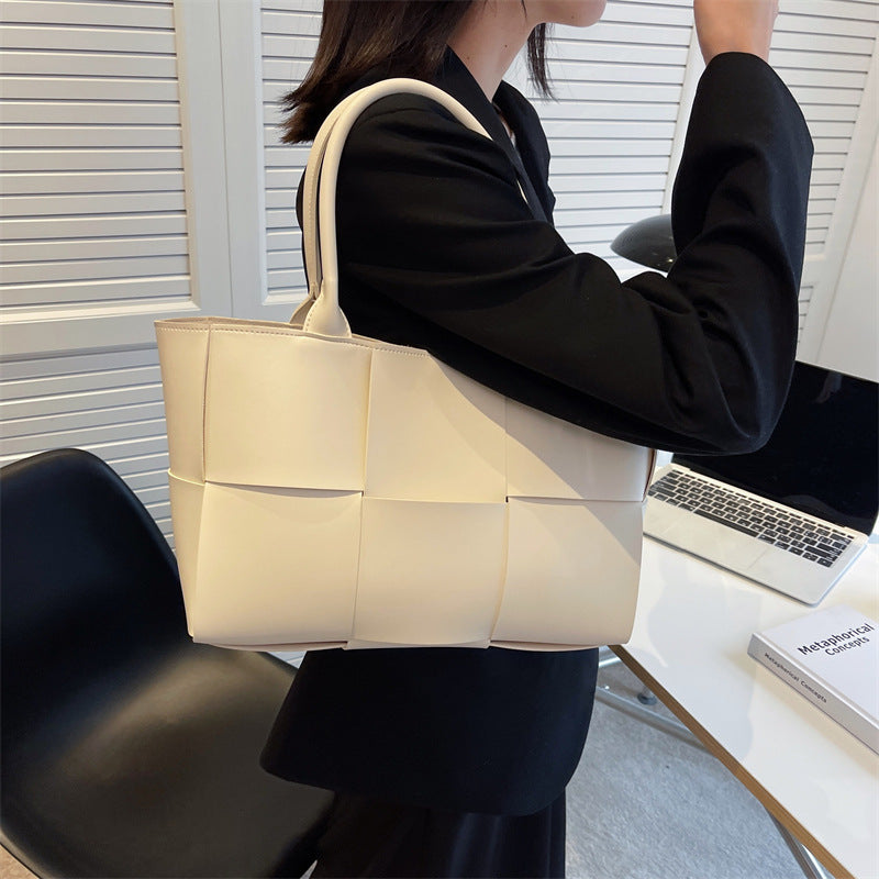 Women's Fashion Shoulder Messenger Bag