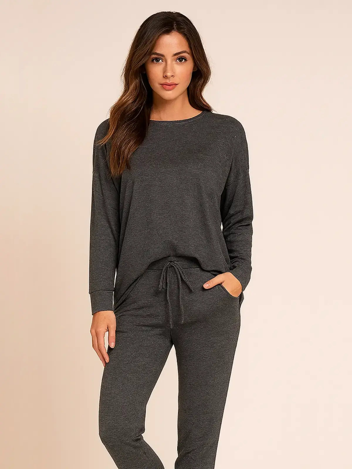 Ladies Hi-Lo Suit