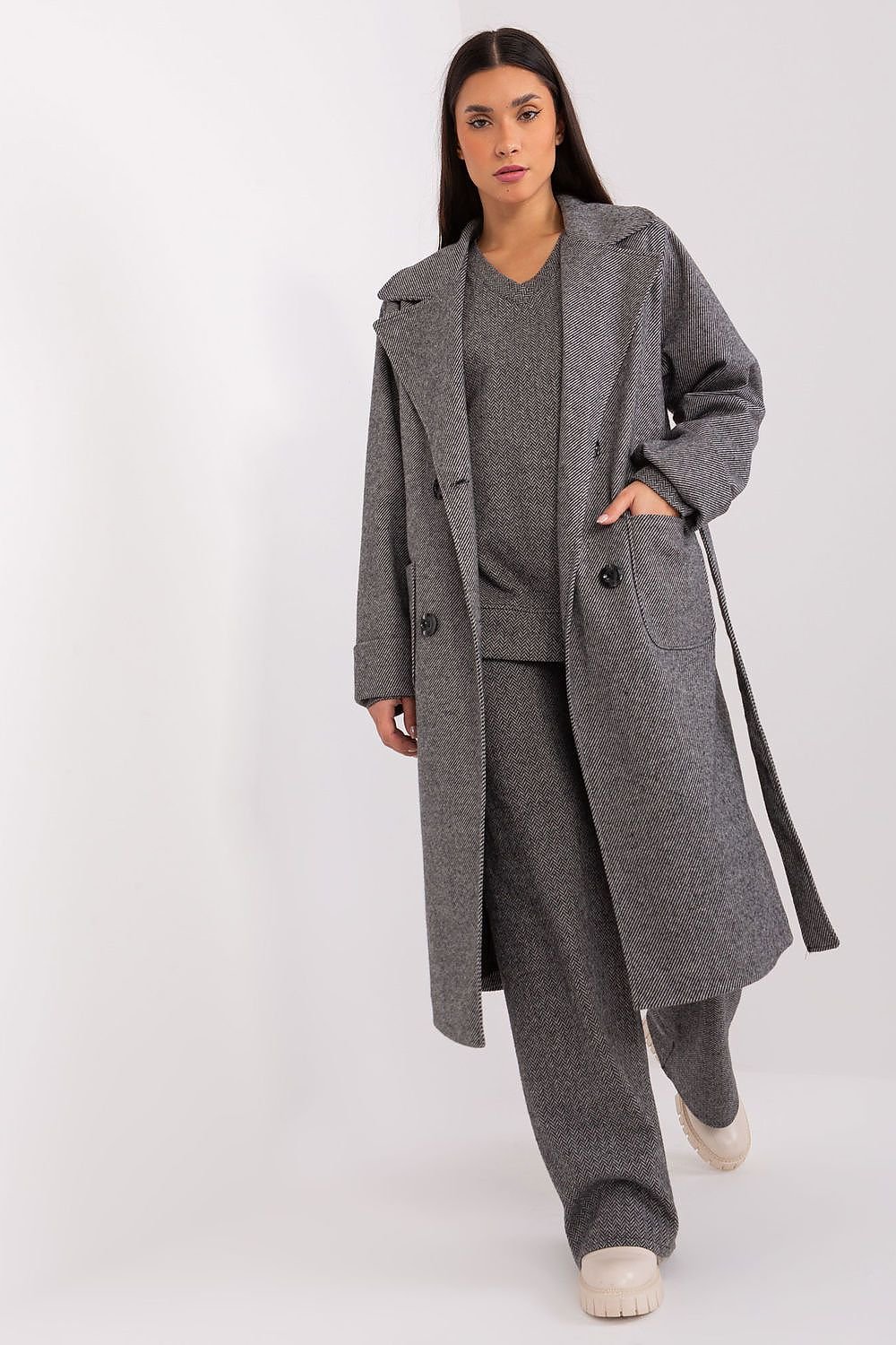 Coat model 188805 Lakerta