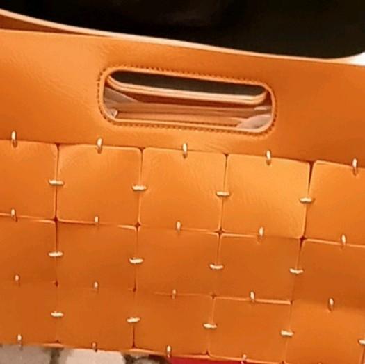 Hollow out handbag