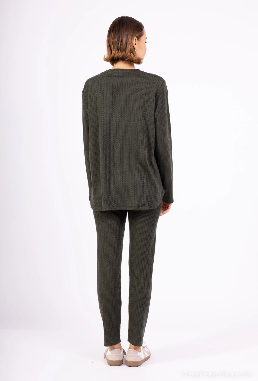 Arrow pattern pants