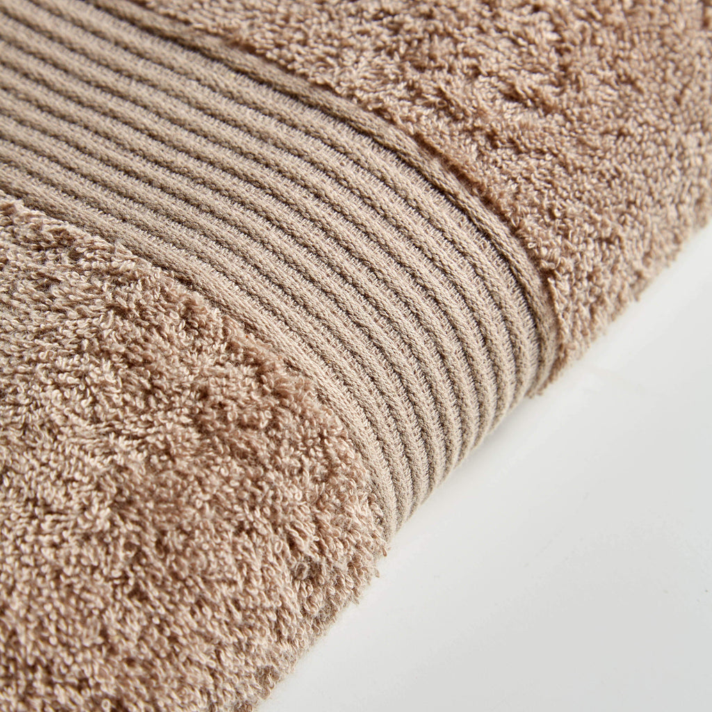 Home Collection Luxurious 500GSM Egyptian Cotton Towels High Absorbency Soft Durable OEKO-TEX Certified Various Sizes Elegant Colours by OLIVIA ROCCO
