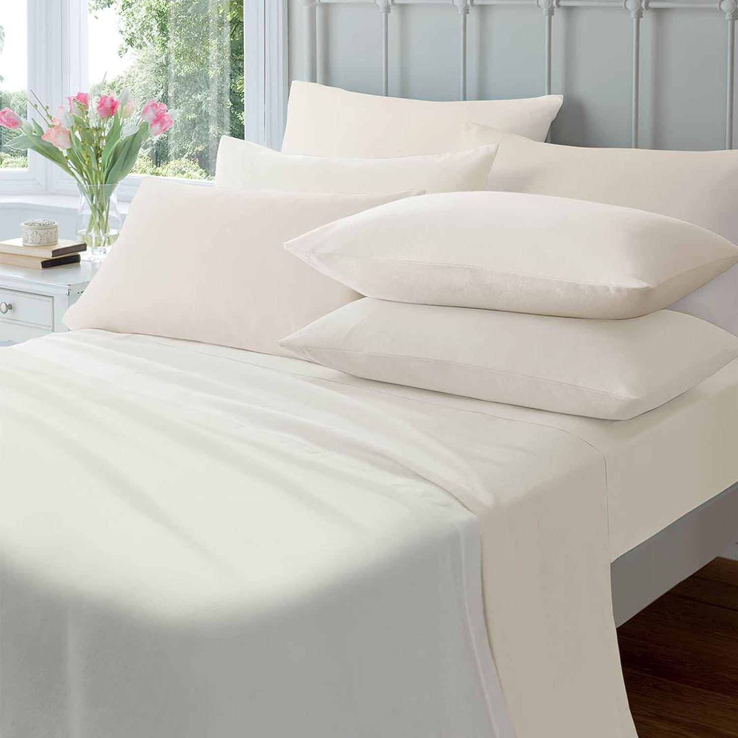 Flannelette Brushed Cotton Easycare Fitted Sheets with Elastic Fit Design Multiple Sizes by OLIVIA ROCCO