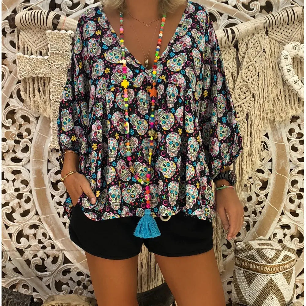 V-Neck Skull Print Three-Quarter Sleeve T-Shirt