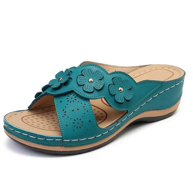 Vintage Floral Beach Sandals – Multicolor Casual Flats
