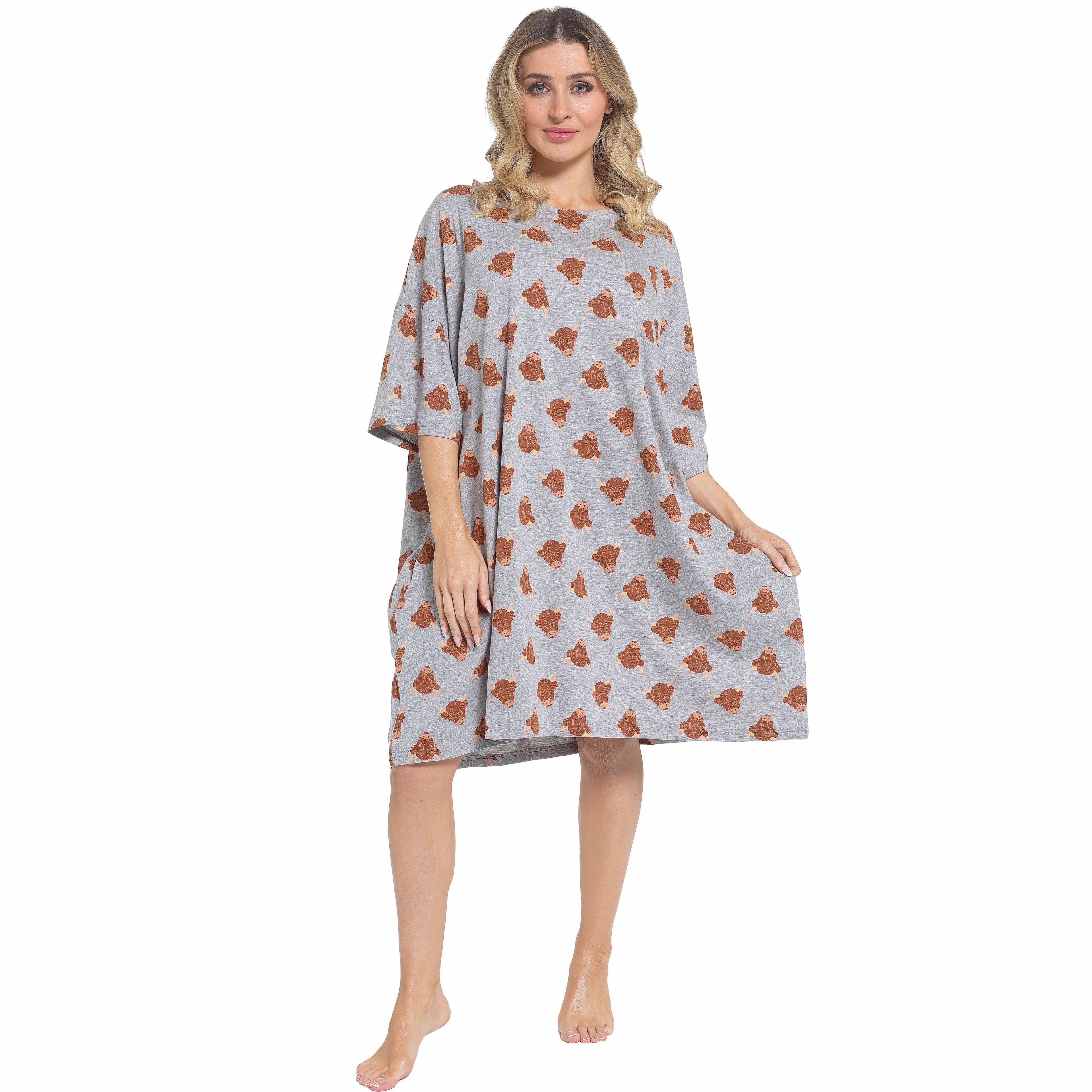 Women's Highland Cow Cream Baggy Nighty Dress Oversized T-Shirt Nighties 100% Cotton Short Sleeved Nightshirt for Ladies by Daisy Dreamer